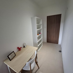 Hollywood Apartments (D9), Apartment #572167371